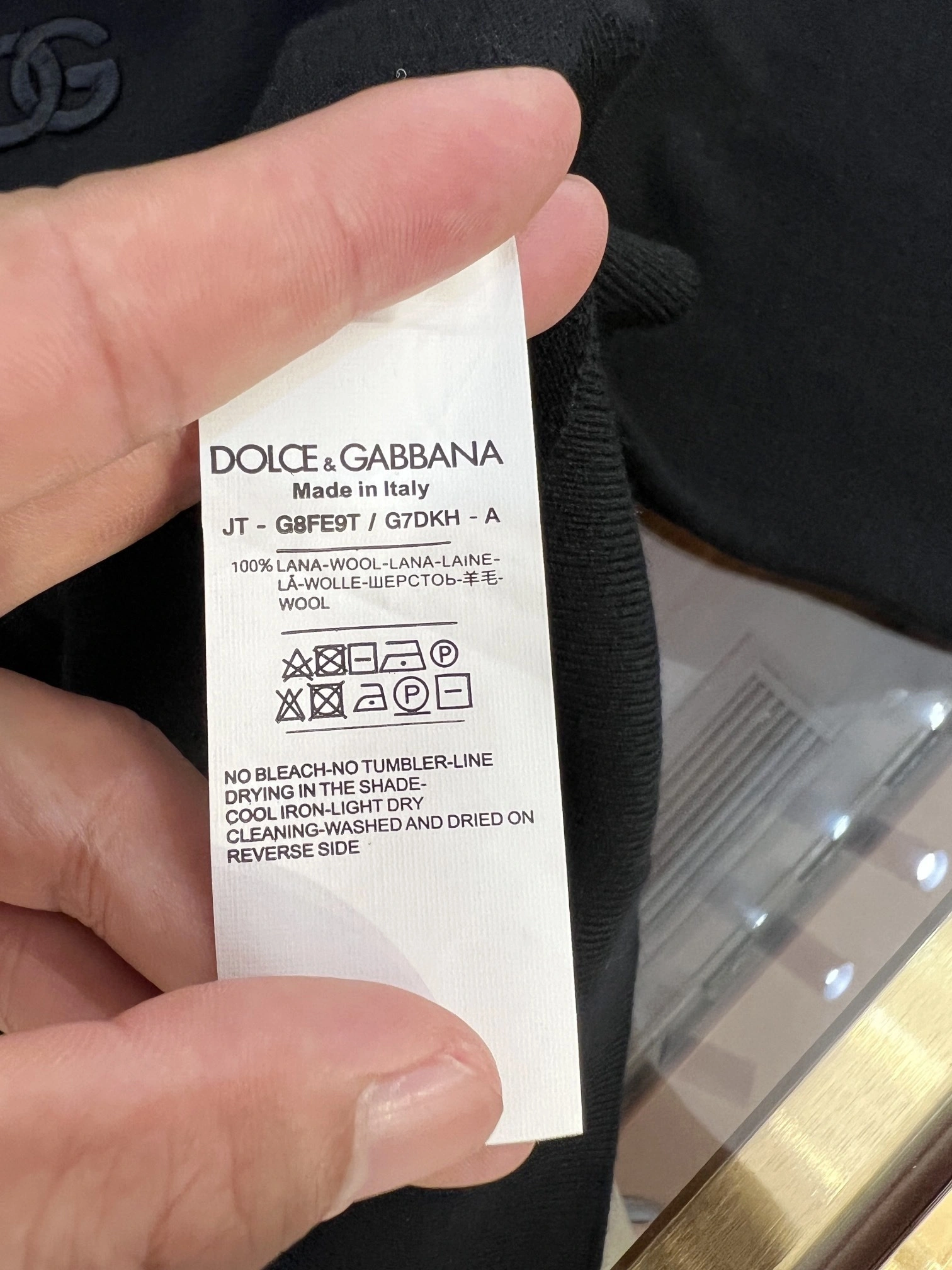 wg.luxury- 4o835& DG embroidery logo 2colour item:D-F409J1509-2